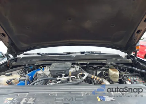 2016 GMC Sierra 2500Hd Denali z USA, uszkodzony, nr VIN 1GT12UE82GF224110